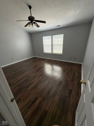 706 Lighthouse Drive, Fortville, IN 36040