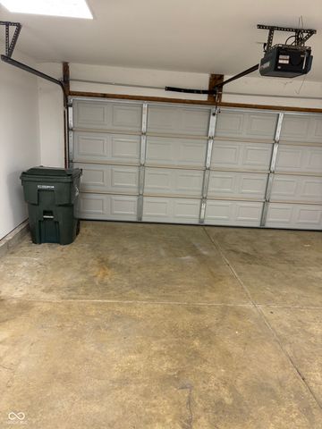 706 Lighthouse Drive, Fortville, IN 46040