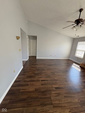 706 Lighthouse Drive, Fortville, IN 36040