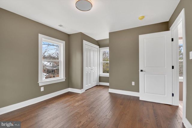 1004 ELM AVE, Takoma Park, MD 20912