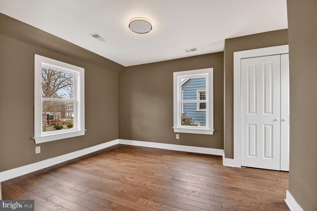 1004 ELM AVE, Takoma Park, MD 20912