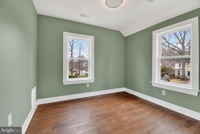 1004 ELM AVE, Takoma Park, MD 20912