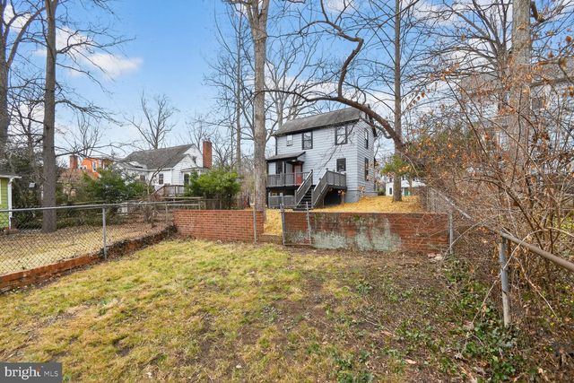 1004 ELM AVE, Takoma Park, MD 20912