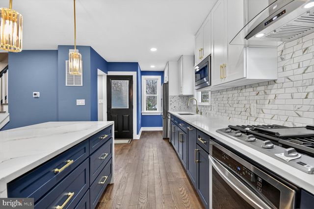 1004 ELM AVE, Takoma Park, MD 20912