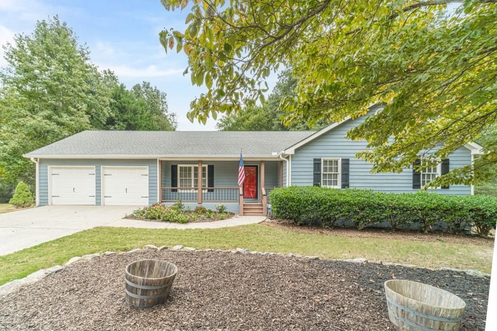 3340 Hudson Lane, Loganville, GA 30052