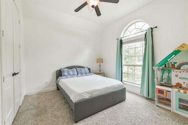 23 Langstone Place, Spring, TX 77389