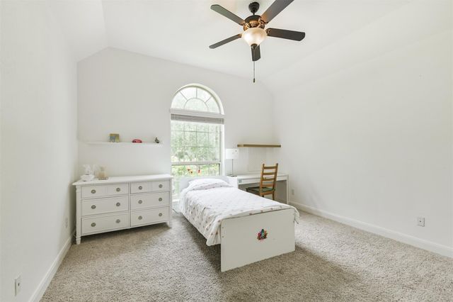 23 Langstone Place, Spring, TX 77389