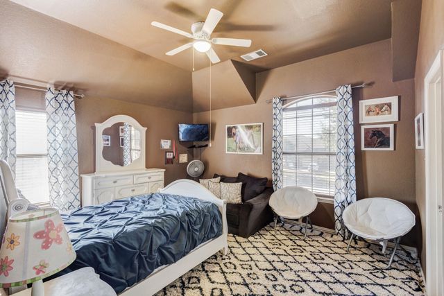 936 Bending Oak Drive, Cedar Hill, TX 75104