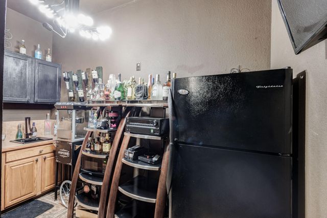 936 Bending Oak Drive, Cedar Hill, TX 75104