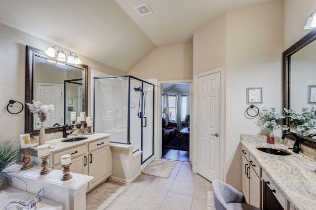 936 Bending Oak Drive, Cedar Hill, TX 75104