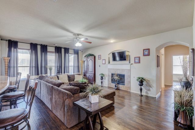 936 Bending Oak Drive, Cedar Hill, TX 75104