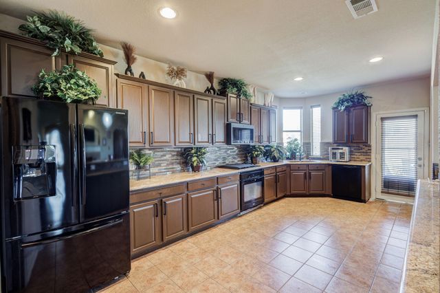 936 Bending Oak Drive, Cedar Hill, TX 75104