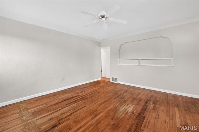 8907 Argyle Avenue, Overland, MO 63114