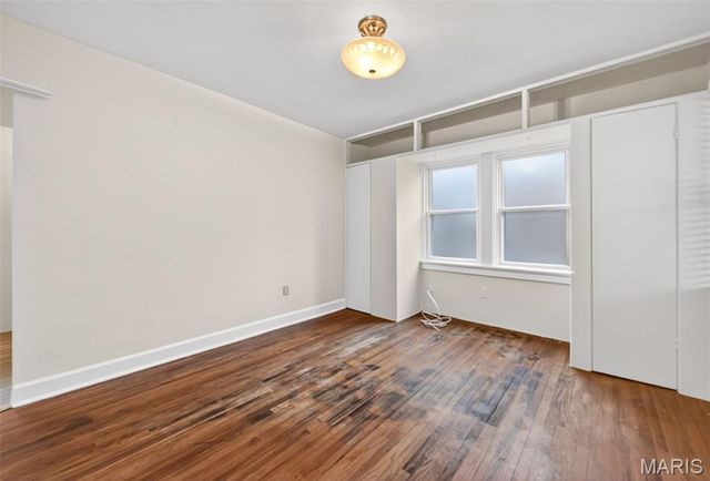 8907 Argyle Avenue, Overland, MO 63114