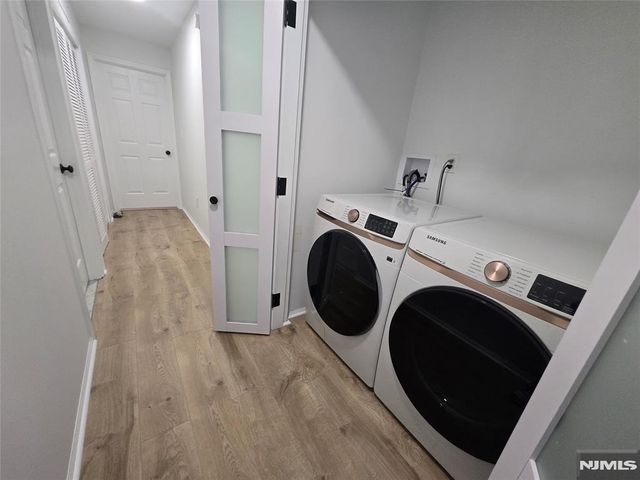 2080 Drake Court, Mahwah, NJ 07430