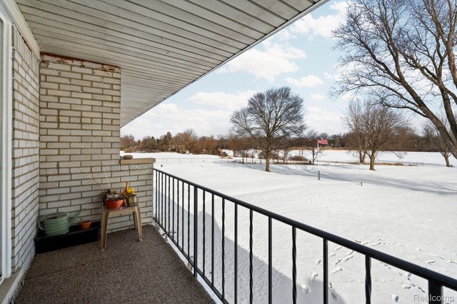 27094 Sandy Hill Ln 24, Lyon Charter Township, MI 48165