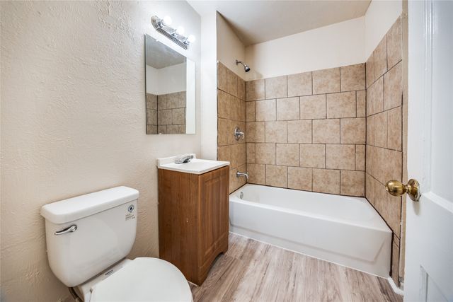 133 W Hobson Avenue, Dallas, TX 75224