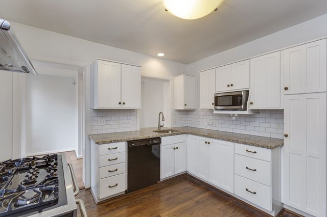 2106 Sharondale Dr, Nashville, TN 37215