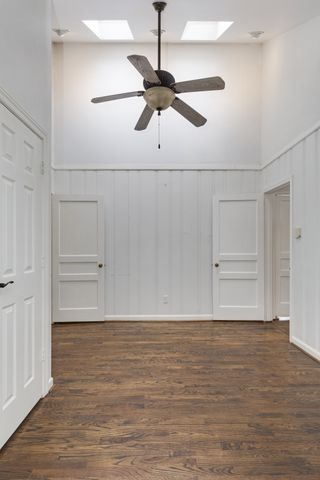 2106 Sharondale Dr, Nashville, TN 37215