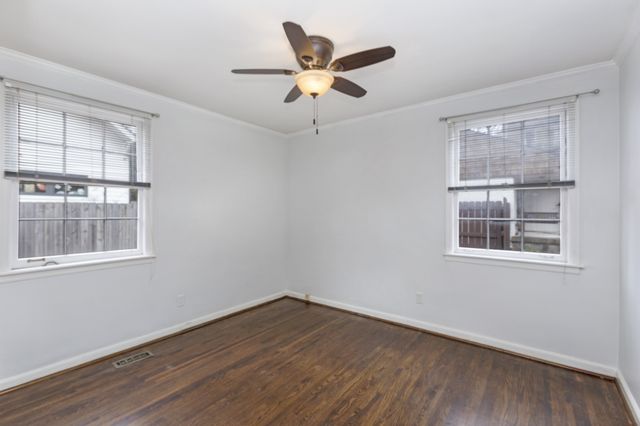 2106 Sharondale Dr, Nashville, TN 37215