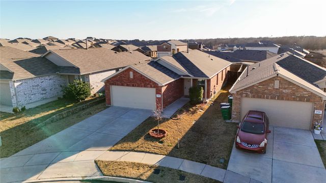 2723 Blackbuck Court, Crandall, TX 75114