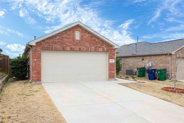 2723 Blackbuck Court, Crandall, TX 75114