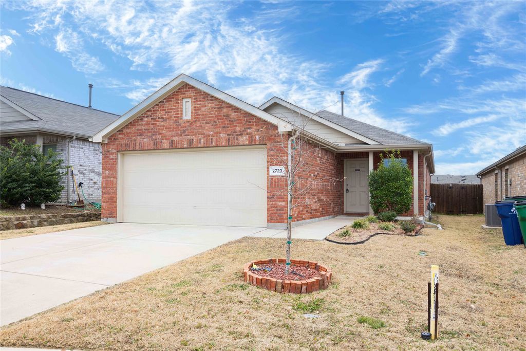 2723 Blackbuck Court, Crandall, TX 75114