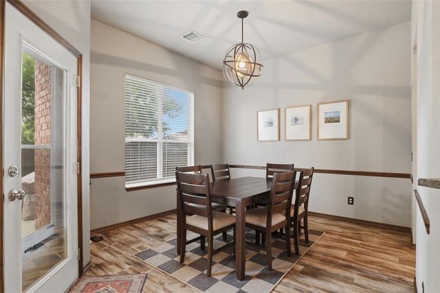 7412 Stinchcomb Drive, Oklahoma City, OK 73132