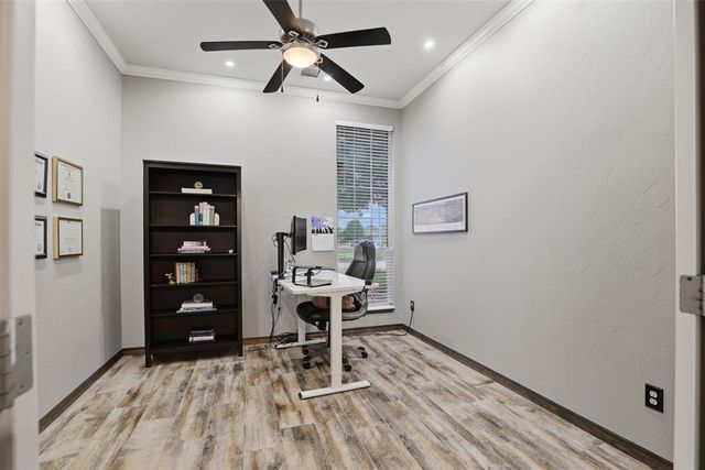 7412 Stinchcomb Drive, Oklahoma City, OK 73132