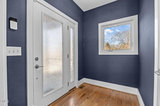 817 N King Charles Road, Raleigh, NC 27610