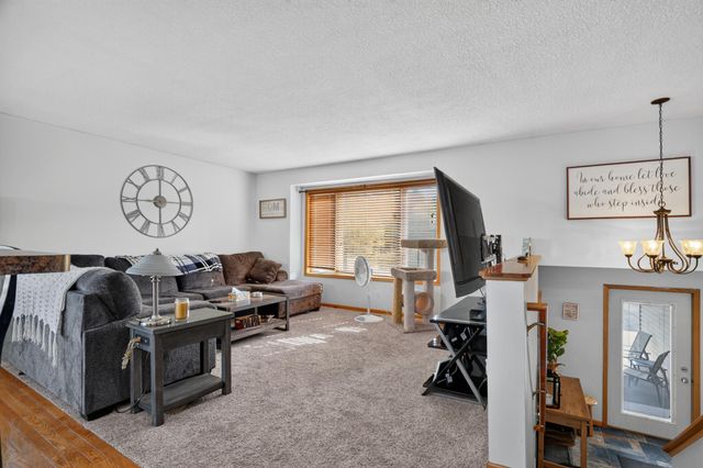 24450 Fallbrook Avenue, Forest Lake, MN 55025