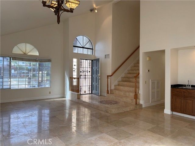 2421 Mangular, Corona, CA 92882