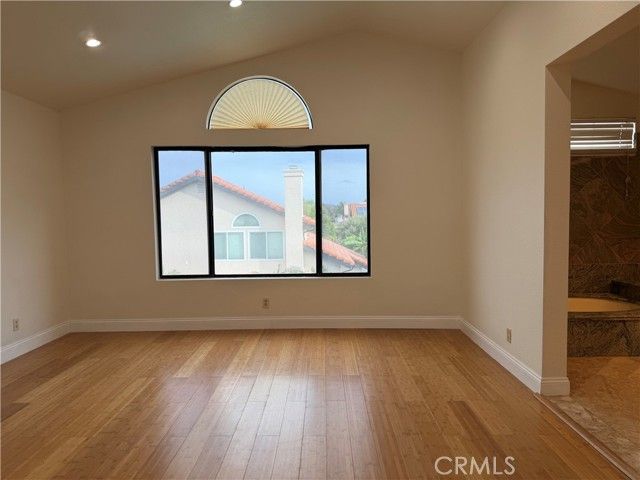2421 Mangular, Corona, CA 92882