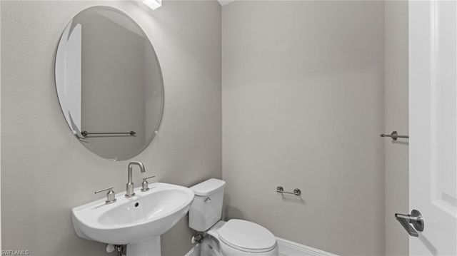 3099 Heritage Pines DR, Fort Myers, FL 33905