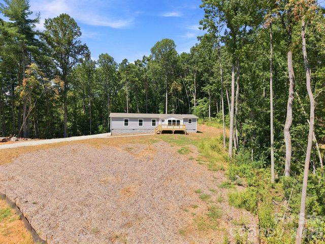 93 Foxcroft Lane, Flat Rock, NC 28792