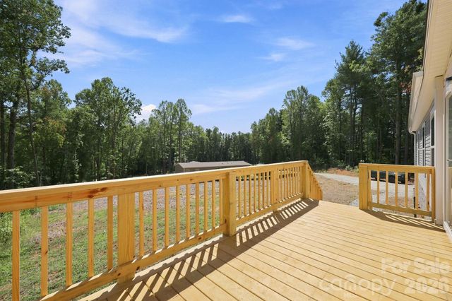 93 Foxcroft Lane, Flat Rock, NC 28792