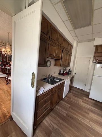 215 S 5th Street, Independence, KS 67301