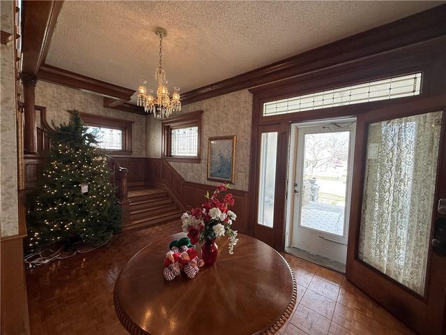 215 S 5th Street, Independence, KS 67301