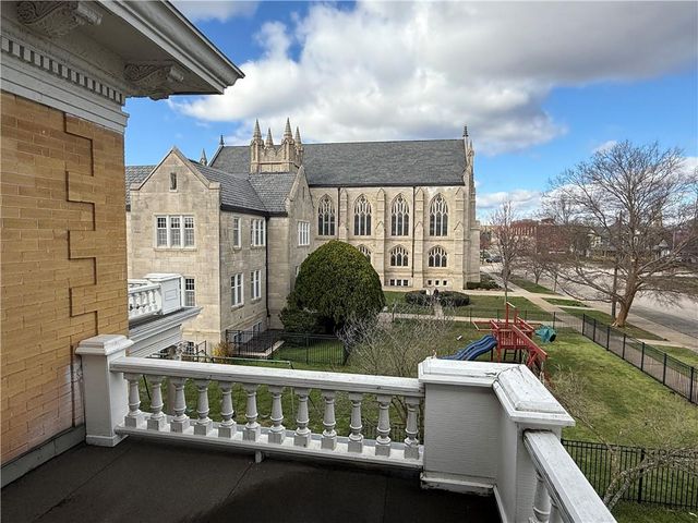 215 S 5th Street, Independence, KS 67301