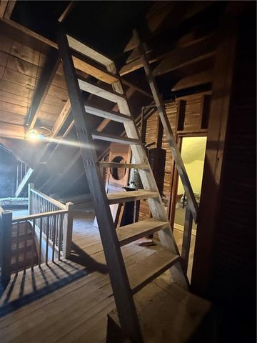 215 S 5th Street, Independence, KS 67301