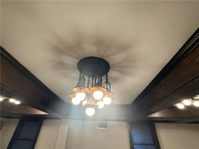 215 S 5th Street, Independence, KS 67301