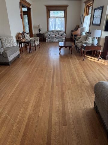 215 S 5th Street, Independence, KS 67301