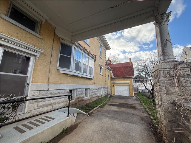 215 S 5th Street, Independence, KS 67301