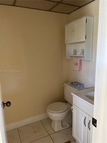 720 Burgundy O 720, Delray Beach, FL 33484