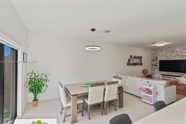 13378 SW 287th Ter 13378, Homestead, FL 33033