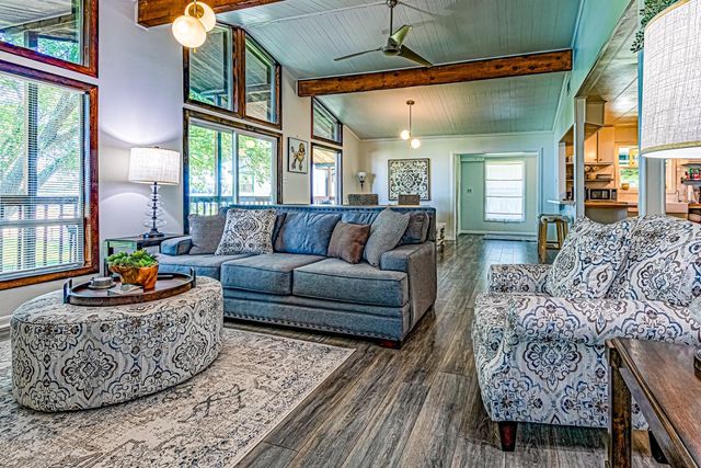480 Johnson Road, Coldspring, TX 77331