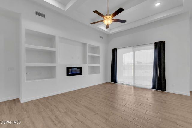 12020 Hidden Gardens Place, Socorro, TX 79927