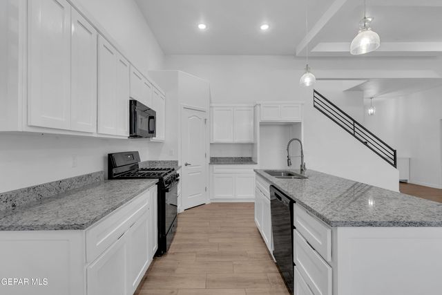 12020 Hidden Gardens Place, Socorro, TX 79927