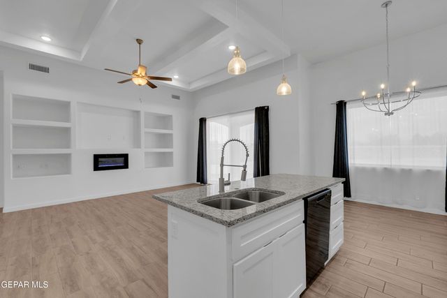 12020 Hidden Gardens Place, Socorro, TX 79927