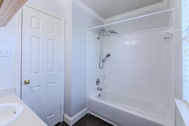 824 Palo Duro DR, Cedar Park, TX 78613